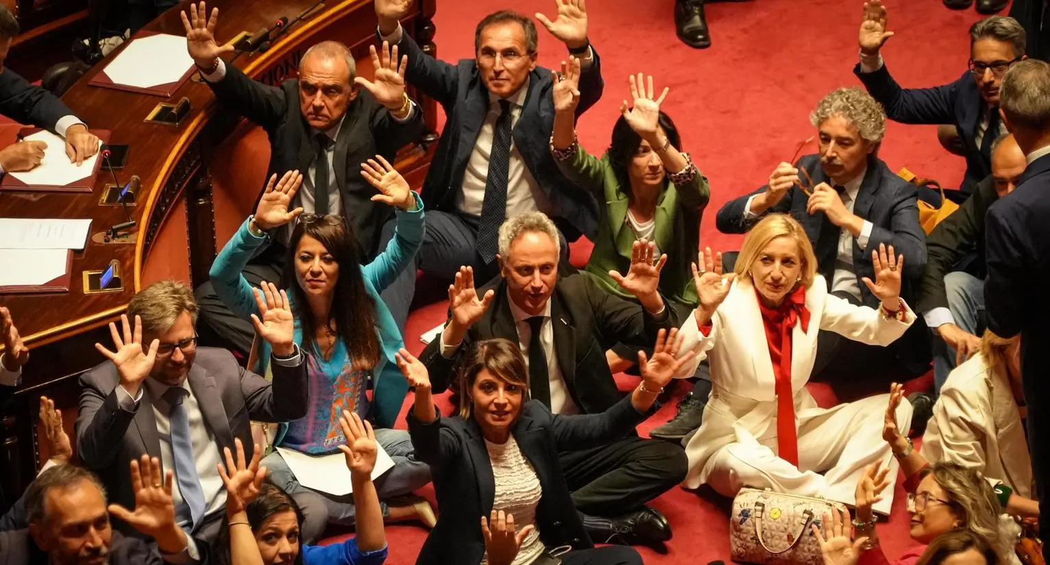 Dalla cannabis alle case occupate. Arrivano quattordici nuovi reati